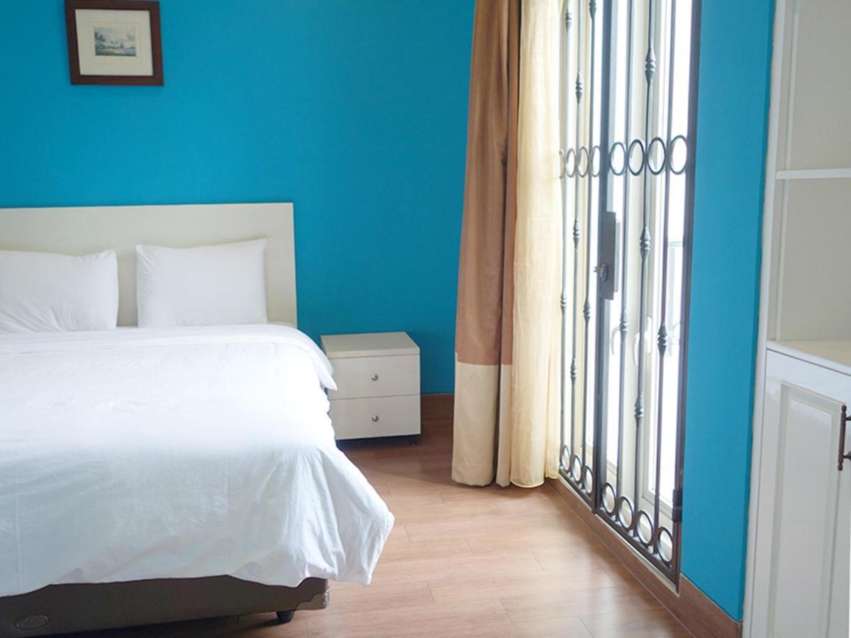 Saffron Suites Syariah Jakarta Exterior photo